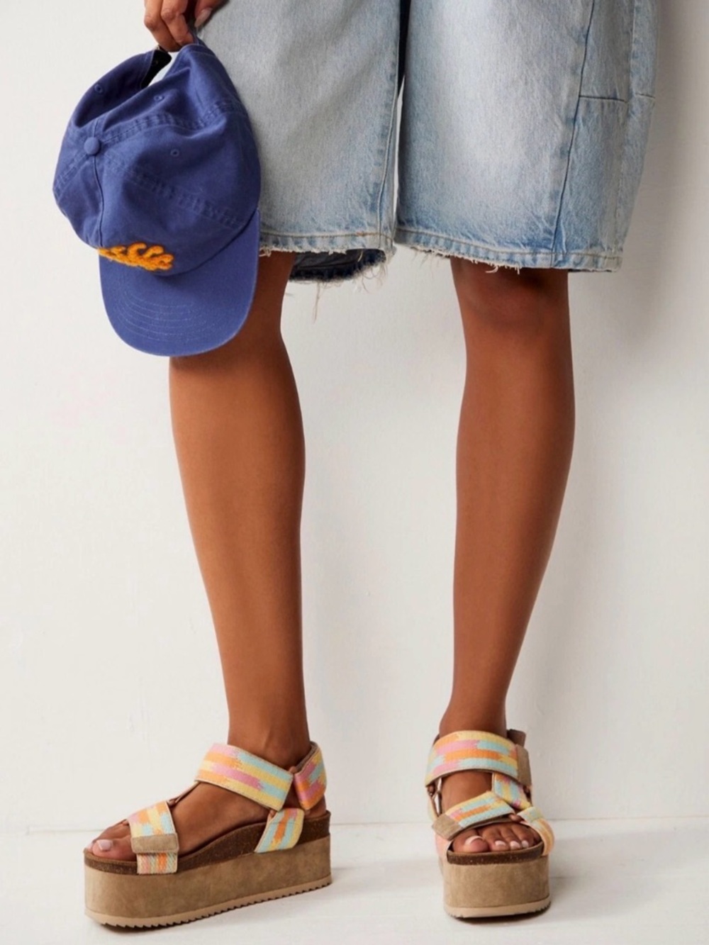 Free People Intentionally Blank Rule Breaker Remix Platform Sandal Taupe Suede - Picture 4 of 8